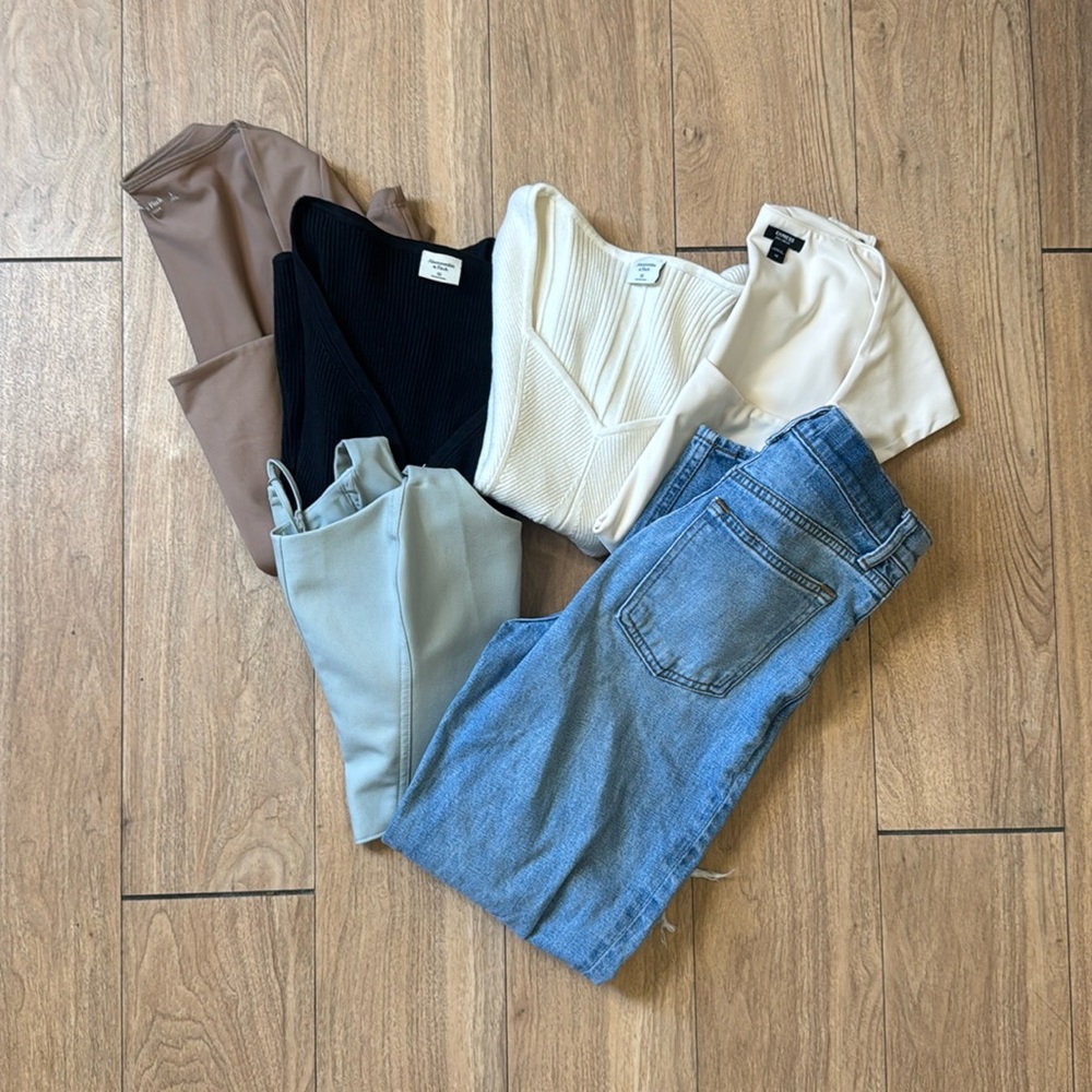 ABERCROMBIE & FITCH EXPRESS GUC Bundle Bodysuits Tank Top Denim Sizes XS, S